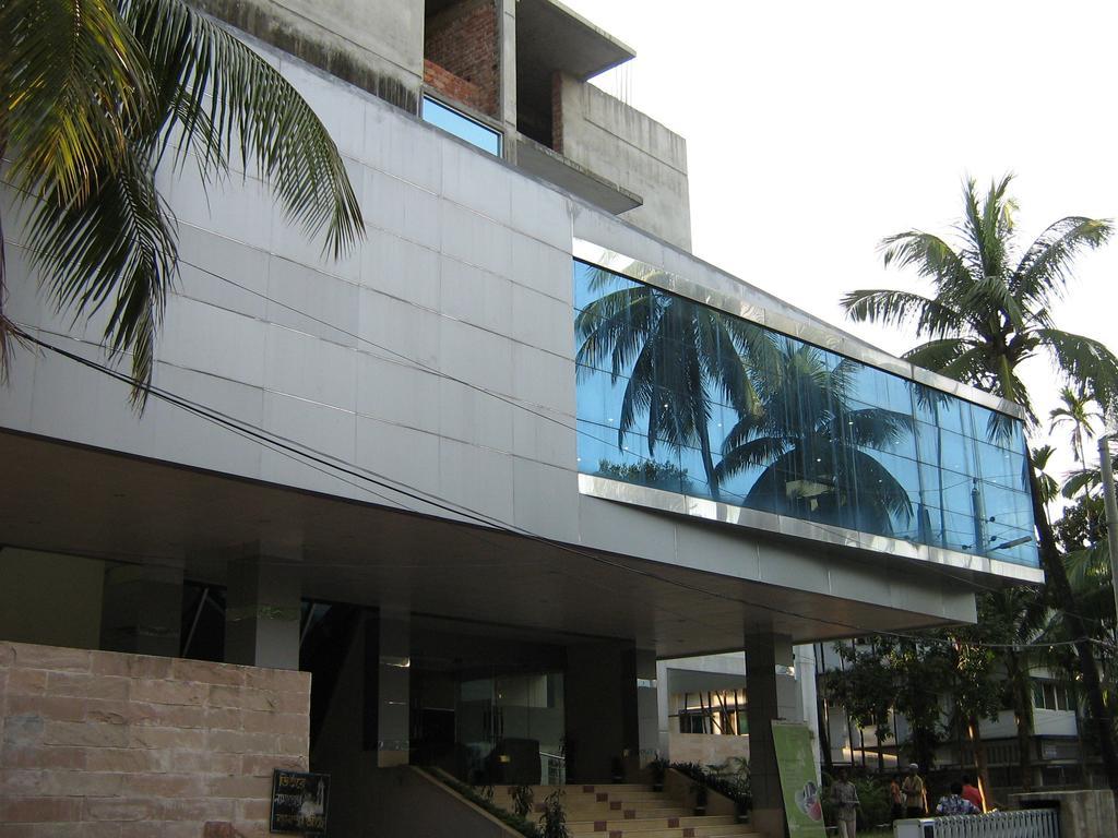 Nirvana Inn Sylhet Extérieur photo