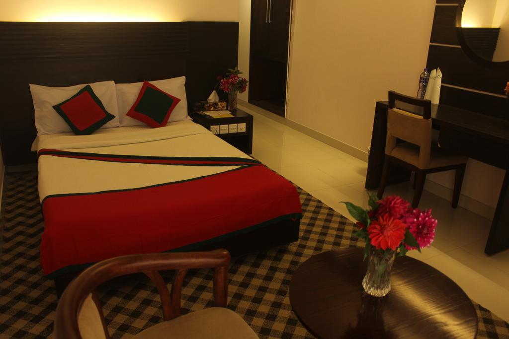 Nirvana Inn Sylhet Extérieur photo