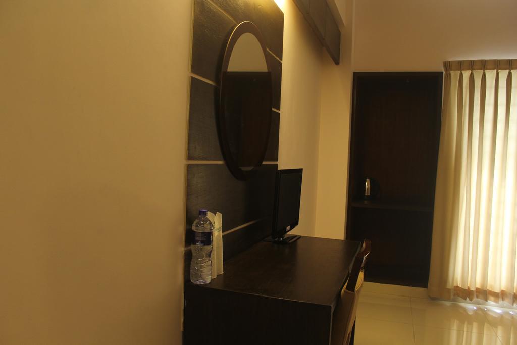 Nirvana Inn Sylhet Extérieur photo